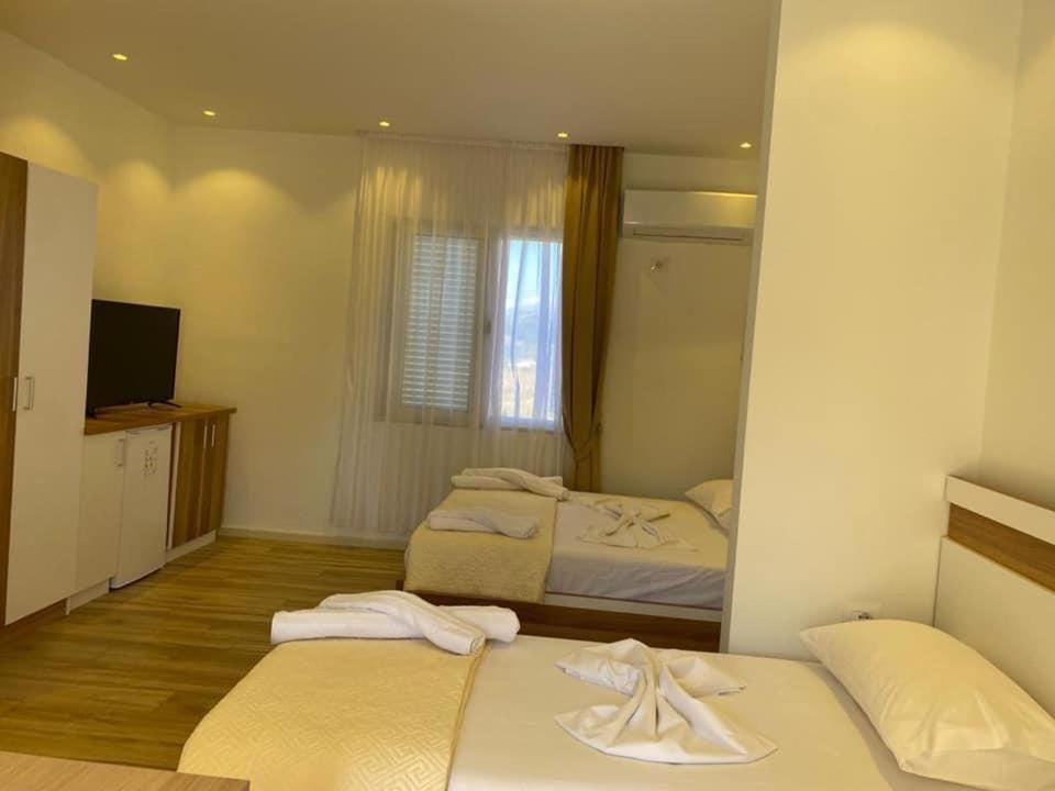 Vila Butrint Apartment Ксамил Екстериор снимка