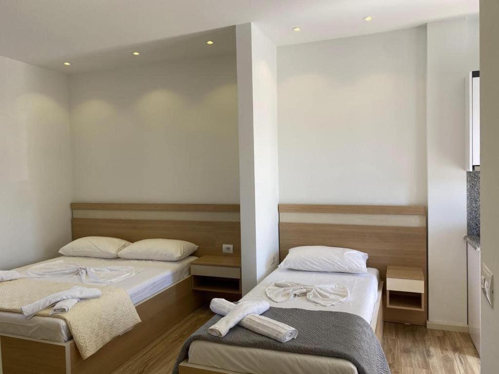 Vila Butrint Apartment Ксамил Екстериор снимка
