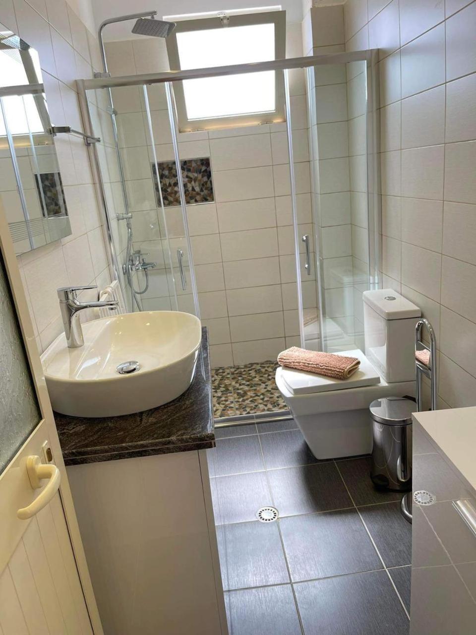 Vila Butrint Apartment Ксамил Екстериор снимка